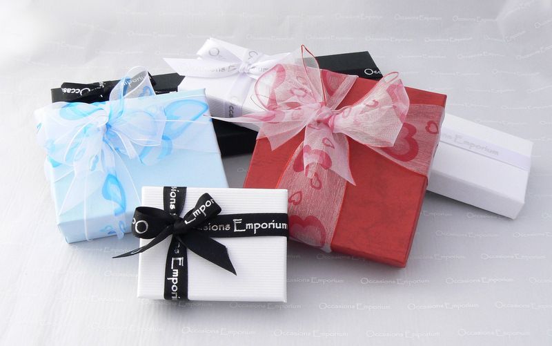 Gift Wrap It Please!